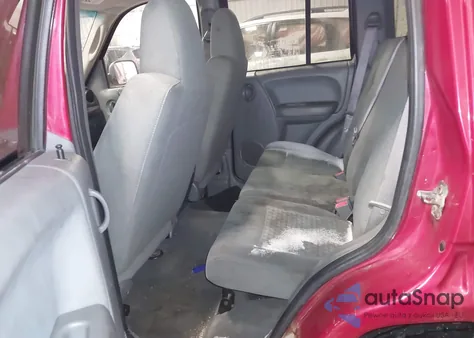 2007 Jeep Liberty Sport z USA, uszkodzony, nr VIN 1J8GL48K87W588071